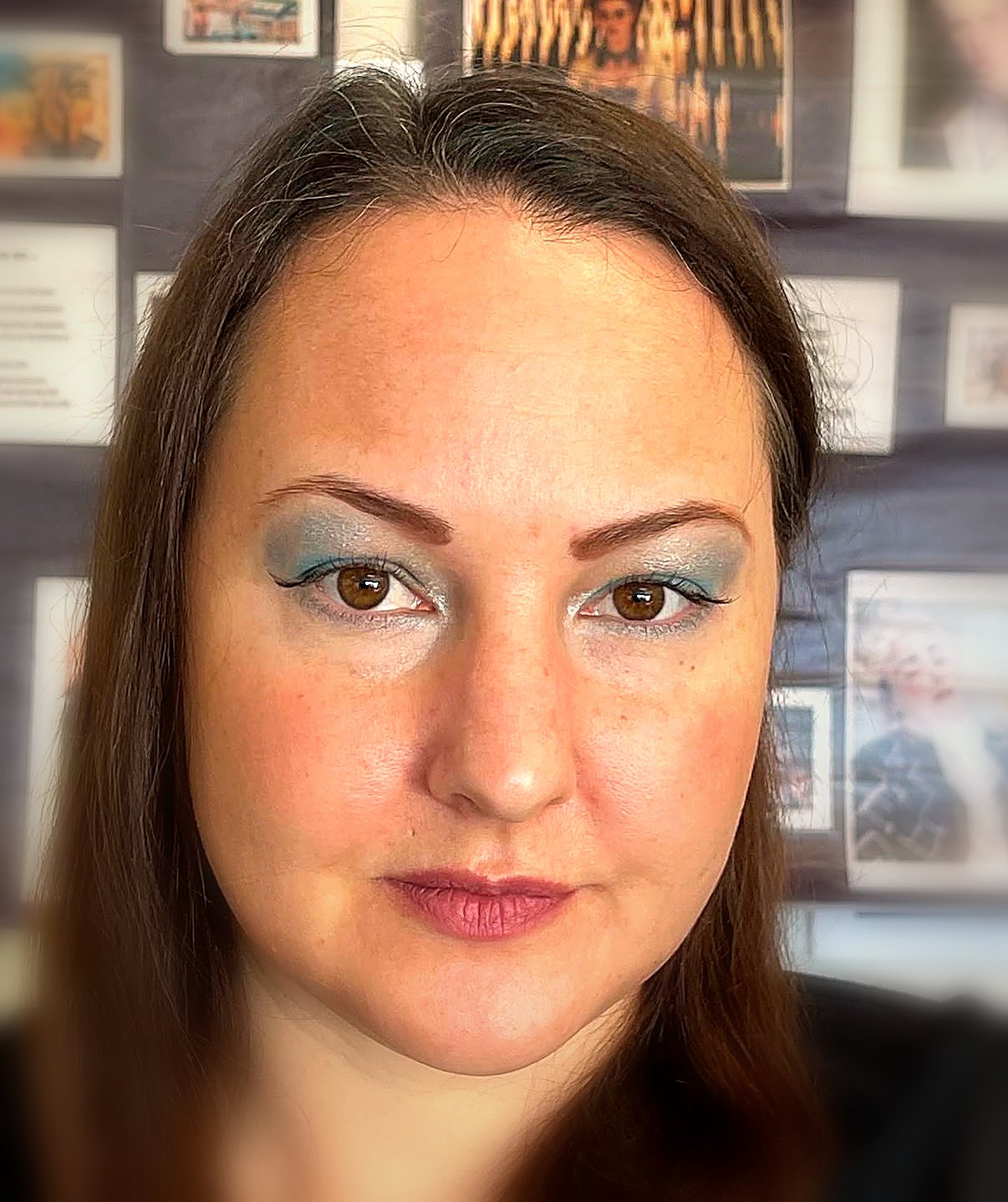 Teal smoky eye editorial makeup by AVES Beauty